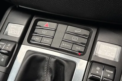 US66CYM Porsche Macan 3.0T V6 GTS PDK 4WD Euro 6 (s/s) 5dr Thumbnail #47