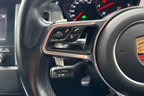 US66CYM Porsche Macan 3.0T V6 GTS PDK 4WD Euro 6 (s/s) 5dr Thumbnail #58