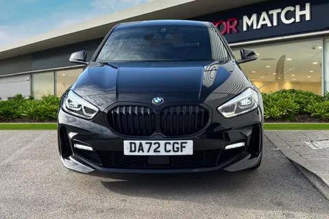 DA72CGF BMW 1 Series 118d M Sport 5dr [Live Cockpit Professional] Thumbnail #6
