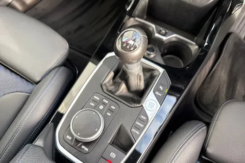 DA72CGF BMW 1 Series 118d M Sport 5dr [Live Cockpit Professional] Thumbnail #23