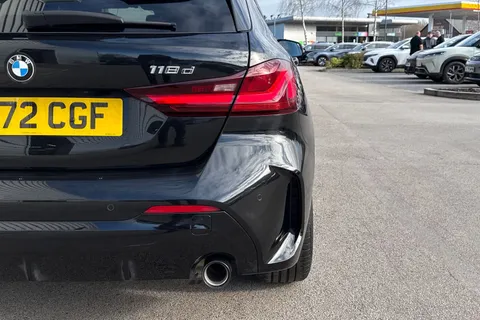 DA72CGF BMW 1 Series 118d M Sport 5dr [Live Cockpit Professional] Thumbnail #27