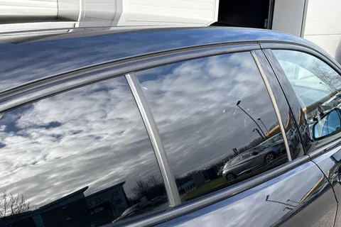 DA72CGF BMW 1 Series 118d M Sport 5dr [Live Cockpit Professional] Thumbnail #28