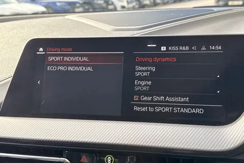 DA72CGF BMW 1 Series 118d M Sport 5dr [Live Cockpit Professional] Thumbnail #49