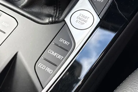 DA72CGF BMW 1 Series 118d M Sport 5dr [Live Cockpit Professional] Thumbnail #54