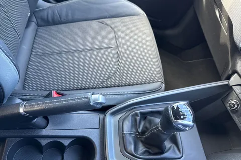 23 of 51 for Audi A1 S line 30 TFSI 116 PS 6-speed