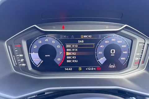 28 of 51 for Audi A1 S line 30 TFSI 116 PS 6-speed