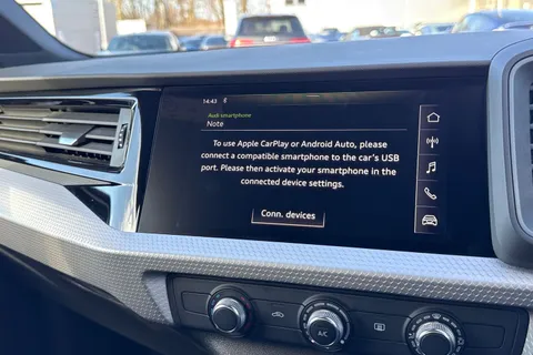 36 of 51 for Audi A1 S line 30 TFSI 116 PS 6-speed