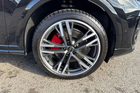 DK75USP Audi Q5 Edition 1 TDI quattro 204 PS S tronic Thumbnail #11