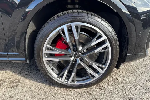 DK75USP Audi Q5 Edition 1 TDI quattro 204 PS S tronic Thumbnail #13