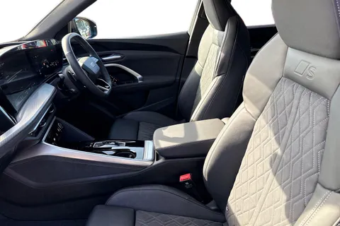 DK75USP Audi Q5 Edition 1 TDI quattro 204 PS S tronic Thumbnail #17