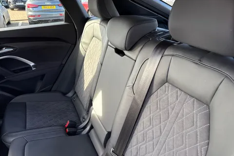 DK75USP Audi Q5 Edition 1 TDI quattro 204 PS S tronic Thumbnail #20