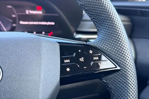 DK75USP Audi Q5 Edition 1 TDI quattro 204 PS S tronic Thumbnail #26