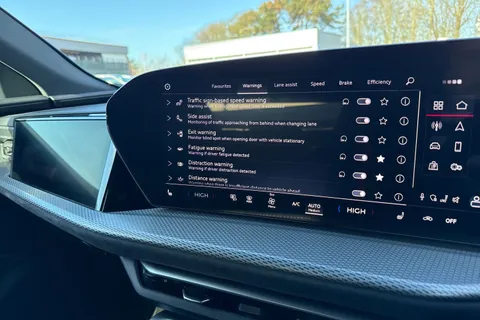 DK75USP Audi Q5 Edition 1 TDI quattro 204 PS S tronic Thumbnail #43