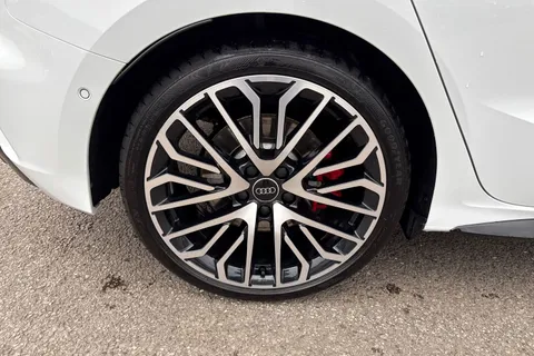 EK75DDX Audi S3 Black Edition TFSI  333 PS S tronic Thumbnail #14