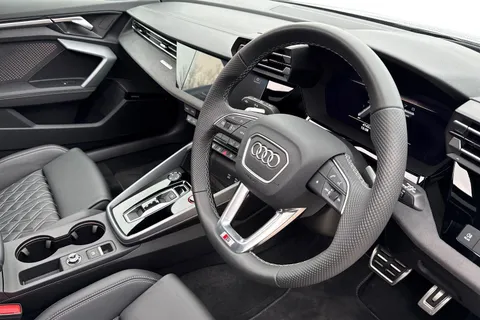 EK75DDX Audi S3 Black Edition TFSI  333 PS S tronic Thumbnail #15