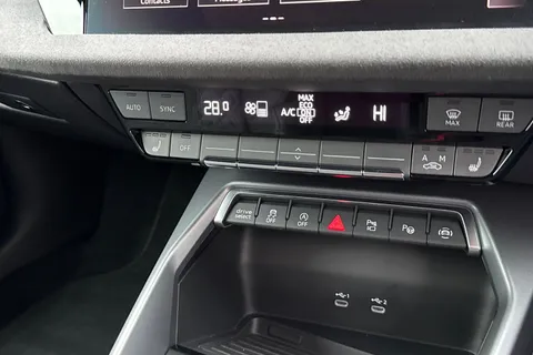 EK75DDX Audi S3 Black Edition TFSI  333 PS S tronic Thumbnail #23