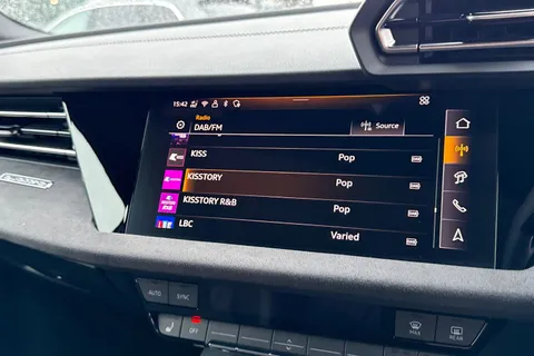 EK75DDX Audi S3 Black Edition TFSI  333 PS S tronic Thumbnail #37