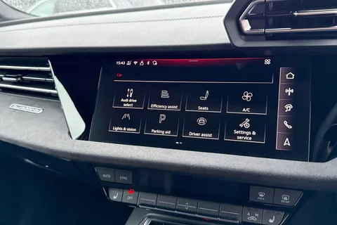 EK75DDX Audi S3 Black Edition TFSI  333 PS S tronic Thumbnail #45