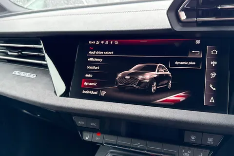 EK75DDX Audi S3 Black Edition TFSI  333 PS S tronic Thumbnail #46