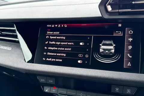 EK75DDX Audi S3 Black Edition TFSI  333 PS S tronic Thumbnail #48