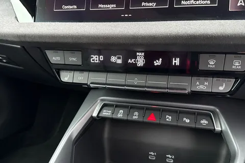 EK75DDX Audi S3 Black Edition TFSI  333 PS S tronic Thumbnail #53