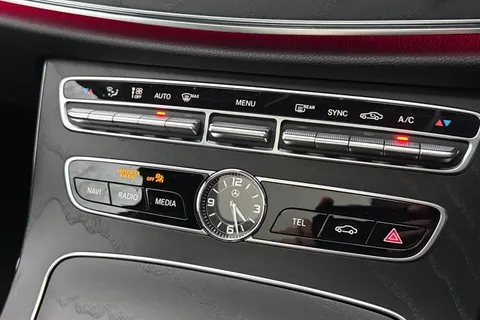 KY19ACF Mercedes-Benz E Class 2.9 E400d All-Terrain Edition G-Tronic+ 4MATIC Euro 6 (s/s) 5dr Thumbnail #23