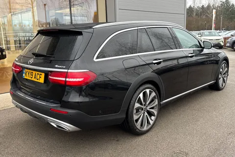 KY19ACF Mercedes-Benz E Class 2.9 E400d All-Terrain Edition G-Tronic+ 4MATIC Euro 6 (s/s) 5dr Thumbnail #29