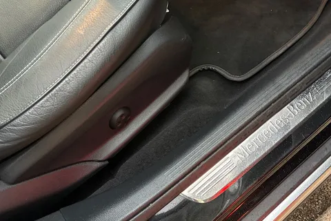 KY19ACF Mercedes-Benz E Class 2.9 E400d All-Terrain Edition G-Tronic+ 4MATIC Euro 6 (s/s) 5dr Thumbnail #42