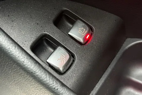 KY19ACF Mercedes-Benz E Class 2.9 E400d All-Terrain Edition G-Tronic+ 4MATIC Euro 6 (s/s) 5dr Thumbnail #43