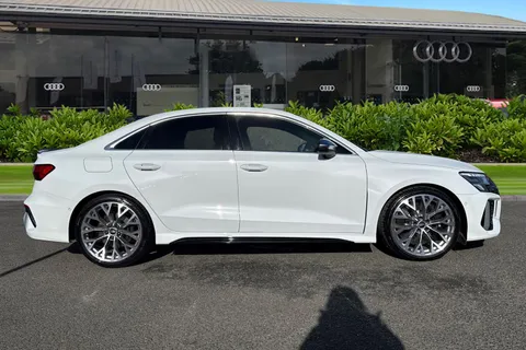 3 of 62 for Audi RS 3 RS 3 Saloon 400 PS S tronic