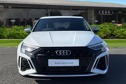 6 of 62 for Audi RS 3 RS 3 Saloon 400 PS S tronic