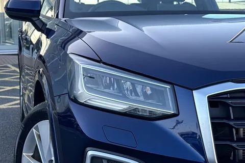 PX23OKT Audi Q2 S line 35 TFSI  150 PS 6-speed Thumbnail #10