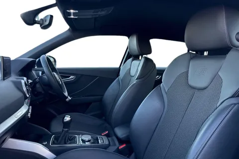 PX23OKT Audi Q2 S line 35 TFSI  150 PS 6-speed Thumbnail #17