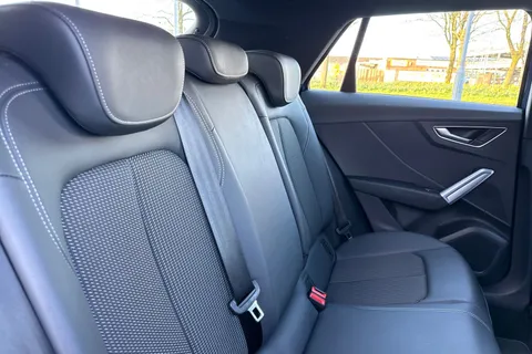 PX23OKT Audi Q2 S line 35 TFSI  150 PS 6-speed Thumbnail #20