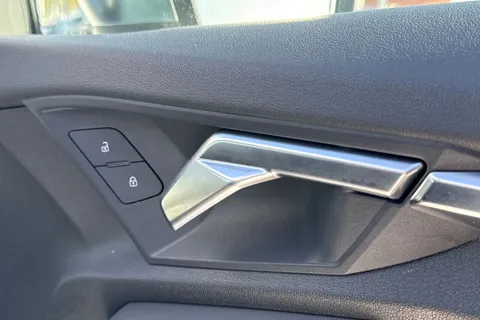 21 of 62 for Audi RS 3 RS 3 Saloon 400 PS S tronic