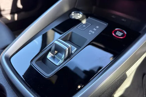 23 of 62 for Audi RS 3 RS 3 Saloon 400 PS S tronic