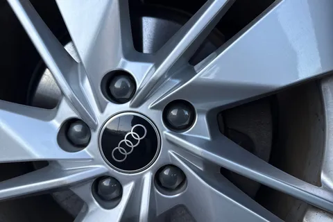 PX23OKT Audi Q2 S line 35 TFSI  150 PS 6-speed Thumbnail #28