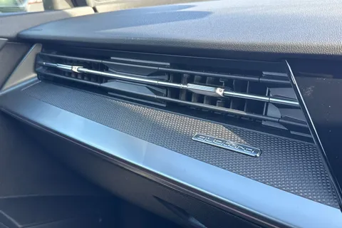 39 of 62 for Audi RS 3 RS 3 Saloon 400 PS S tronic