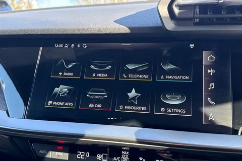 47 of 62 for Audi RS 3 RS 3 Saloon 400 PS S tronic