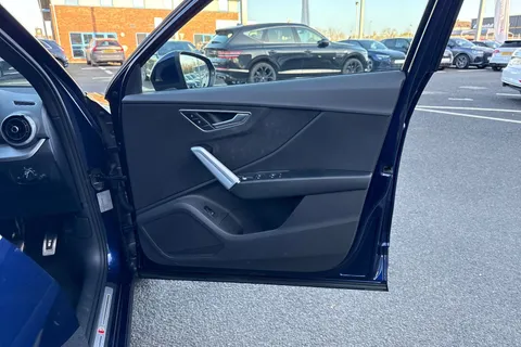 PX23OKT Audi Q2 S line 35 TFSI  150 PS 6-speed Thumbnail #49