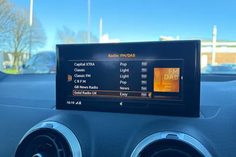 PX23OKT Audi Q2 S line 35 TFSI  150 PS 6-speed Thumbnail #59