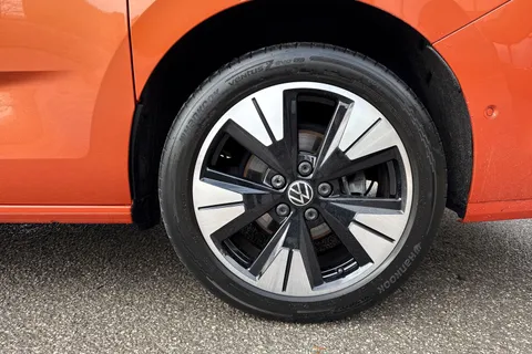 KY25RZG Volkswagen Multivan Multivan Style Long Thumbnail #13