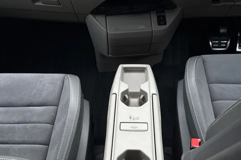 KY25RZG Volkswagen Multivan Multivan Style Long Thumbnail #45