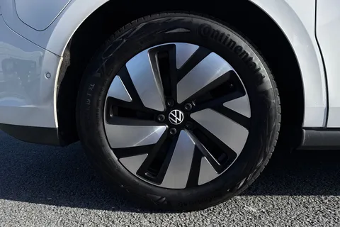 KN73UFP Volkswagen ID. Buzz 150kW Life Pro 77kWh 5dr Auto Thumbnail #11