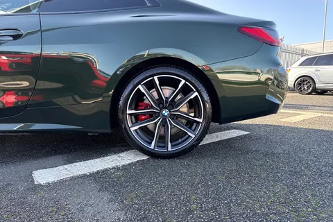 NK71XHN BMW 4 Series 2.0 420d MHT M Sport Auto xDrive Euro 6 (s/s) 2dr Thumbnail #14