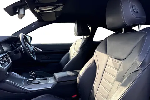 NK71XHN BMW 4 Series 2.0 420d MHT M Sport Auto xDrive Euro 6 (s/s) 2dr Thumbnail #17