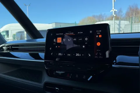 KN73UFP Volkswagen ID. Buzz 150kW Life Pro 77kWh 5dr Auto Thumbnail #22