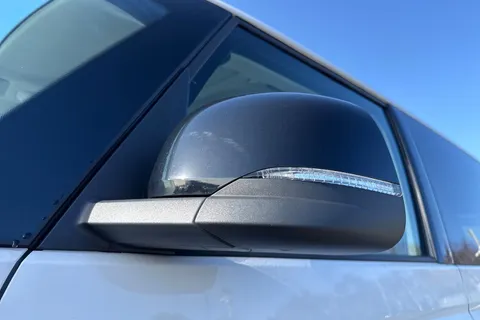 KN73UFP Volkswagen ID. Buzz 150kW Life Pro 77kWh 5dr Auto Thumbnail #28