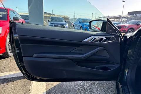 NK71XHN BMW 4 Series 2.0 420d MHT M Sport Auto xDrive Euro 6 (s/s) 2dr Thumbnail #44