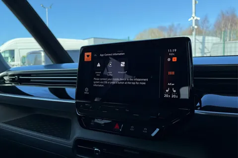 KN73UFP Volkswagen ID. Buzz 150kW Life Pro 77kWh 5dr Auto Thumbnail #50